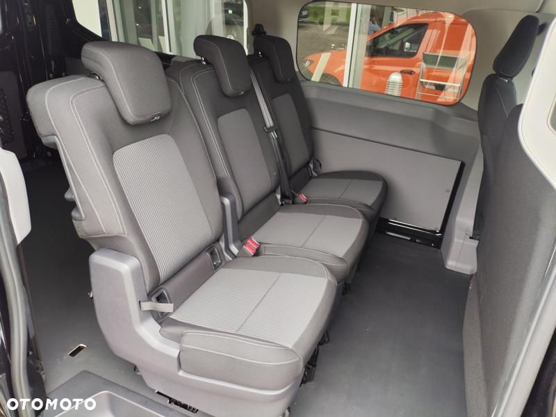 Volkswagen Transporter - 13