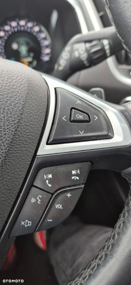 Ford S-Max 2.0 TDCi Titanium PowerShift - 28