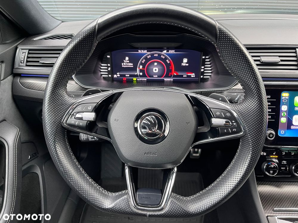 Skoda Superb 2.0 TSI Sportline DSG - 19