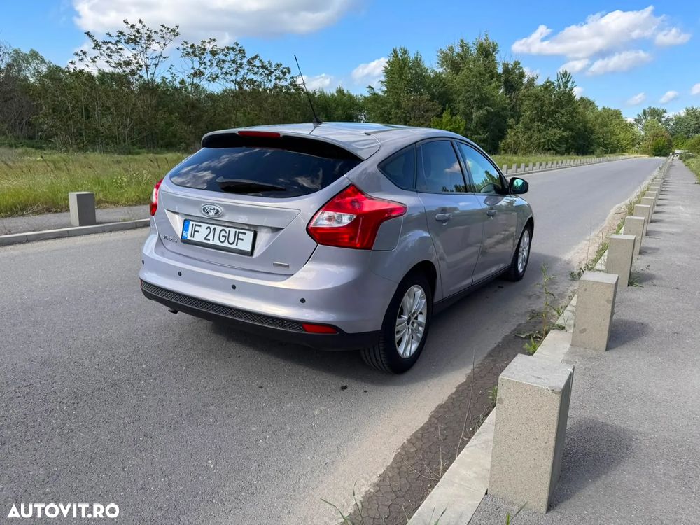 FORD Focus 2012 — imagine 15