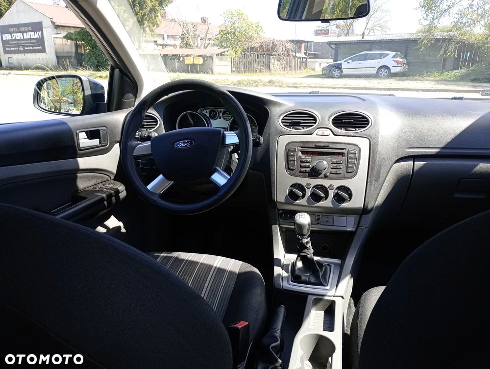 Ford Focus 1.8 TDCi Silver X - 12