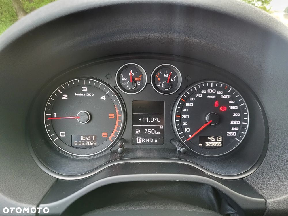 Audi A3 Sportback 2.0 TDI DPF S tronic Ambition - 9