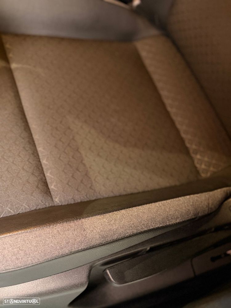 Nissan Juke 1.0 DIG-T Acenta DCT - 35