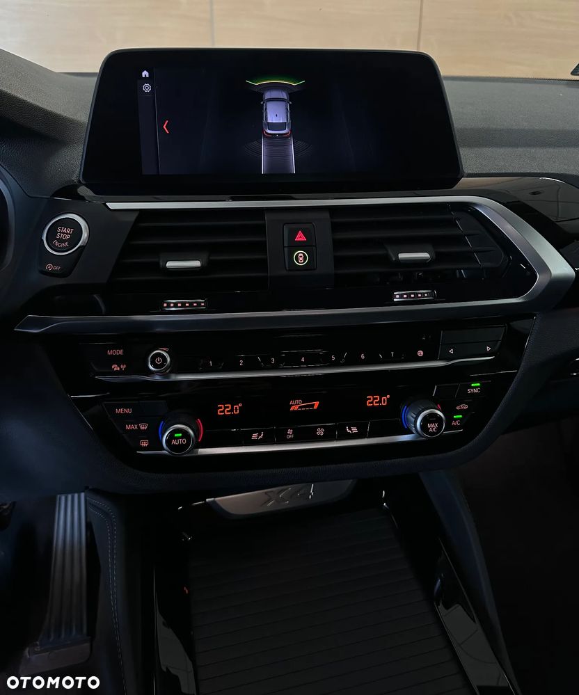 BMW X4 xDrive20i Advantage sport - 20