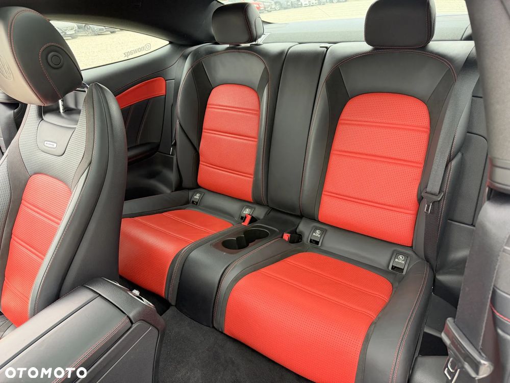 Mercedes-Benz Klasa C AMG 63 S AMG Speedshift MCT 9G - 8