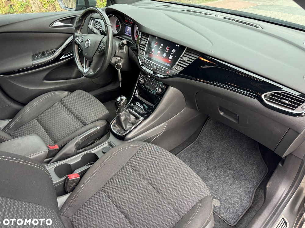 Opel Astra 1.4 Turbo Start/Stop Dynamic - 11