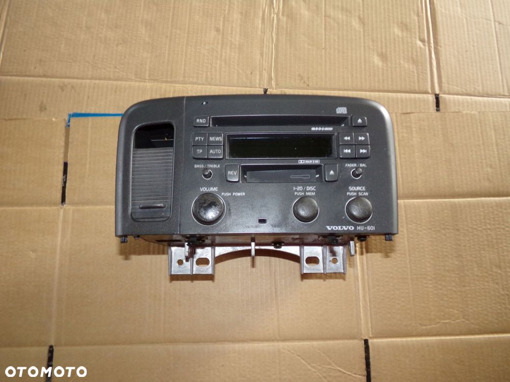 radio cd kaseta hu-601 volvo s80 s60 v70 - 1