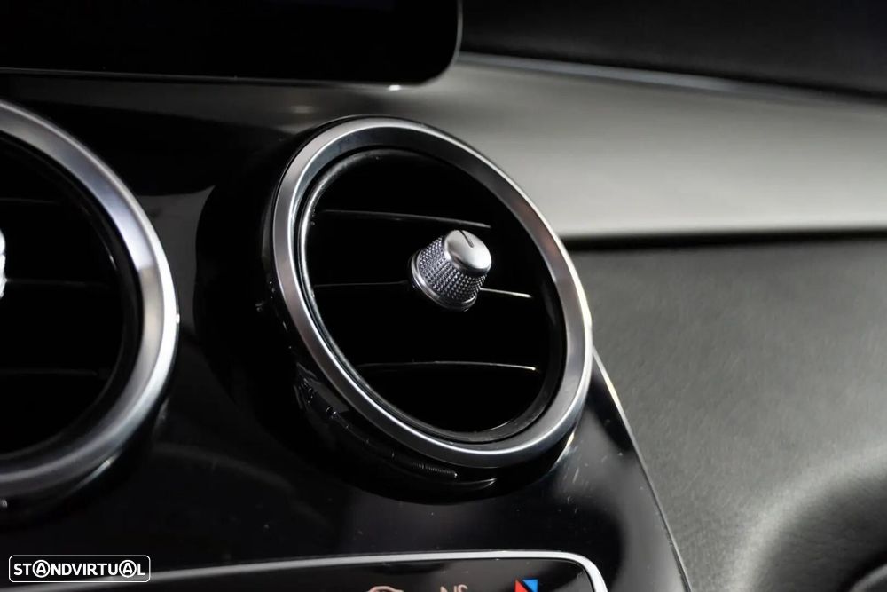 Mercedes-Benz GLC 220 - 57