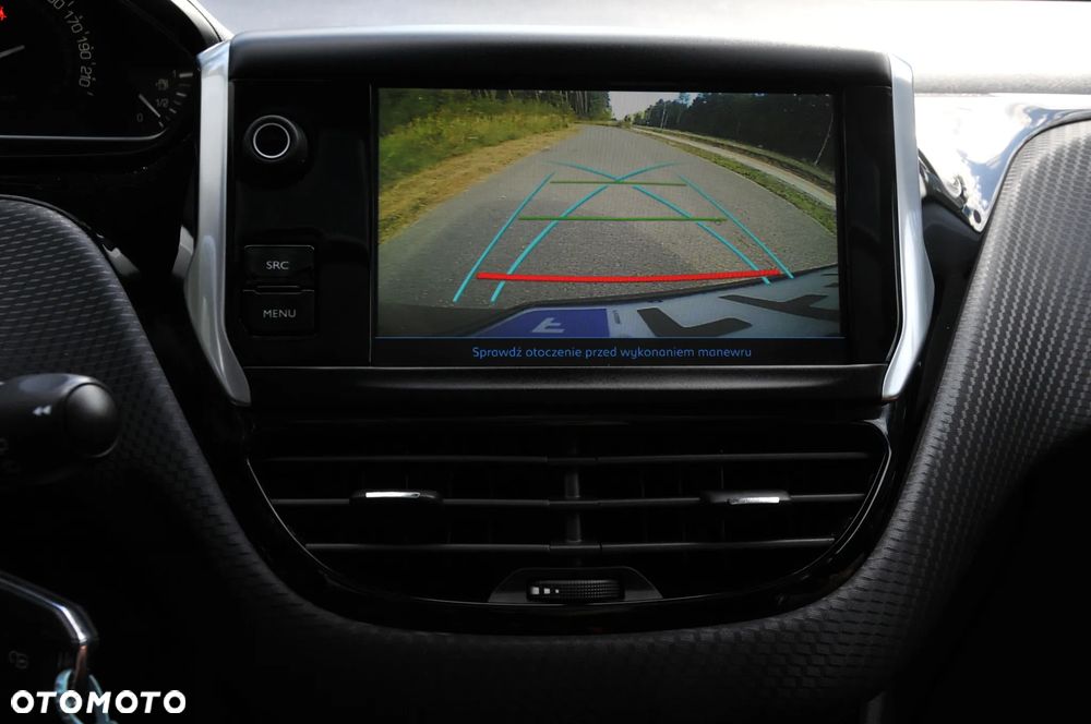 Peugeot 2008 PureTech 130 Stop&Start Allure - 19