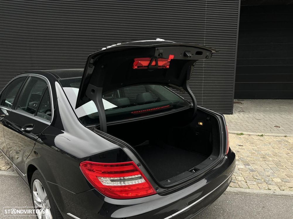 Mercedes-Benz C 220 d Avantgarde+ - 17