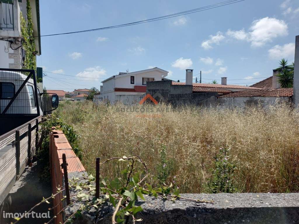 Terreno com 2 frentes na Gafanha da Nazaré! - Grande imagem: 2/9