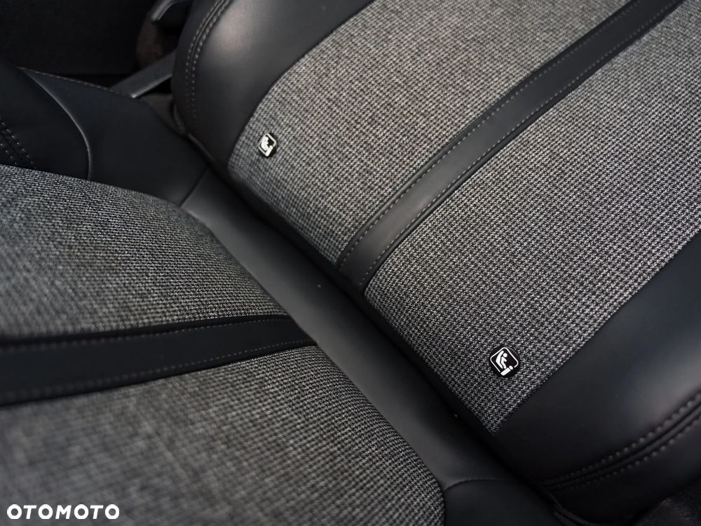 Peugeot 3008 1.5 BlueHDi Allure S&S - 25