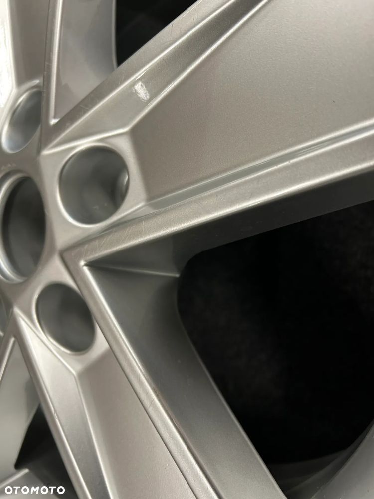 Alufelga Skoda Octavia III 16 cali 5x112 1szt. 5E0601025M - 5