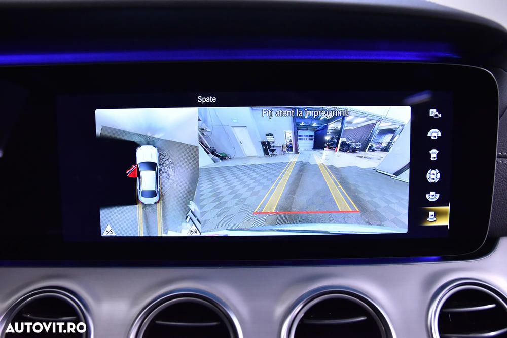 Mercedes-Benz E - 22