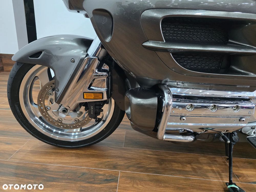 Honda GL - 14