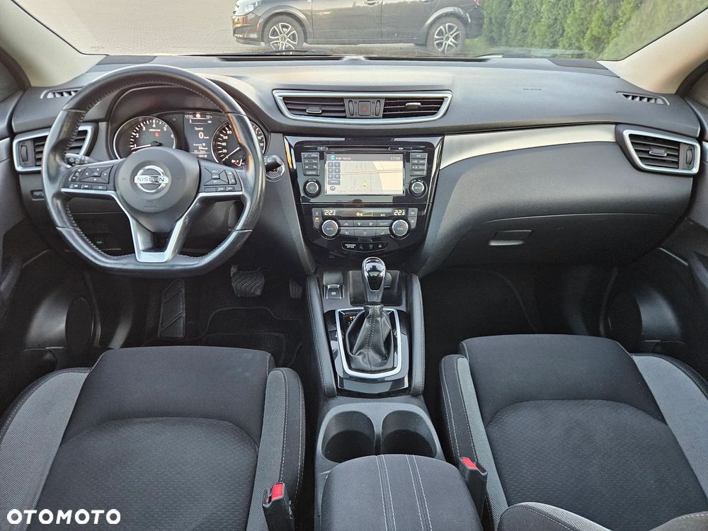 Nissan Qashqai 1.2 DIG-T N-Connecta Xtronic EU6 - 21