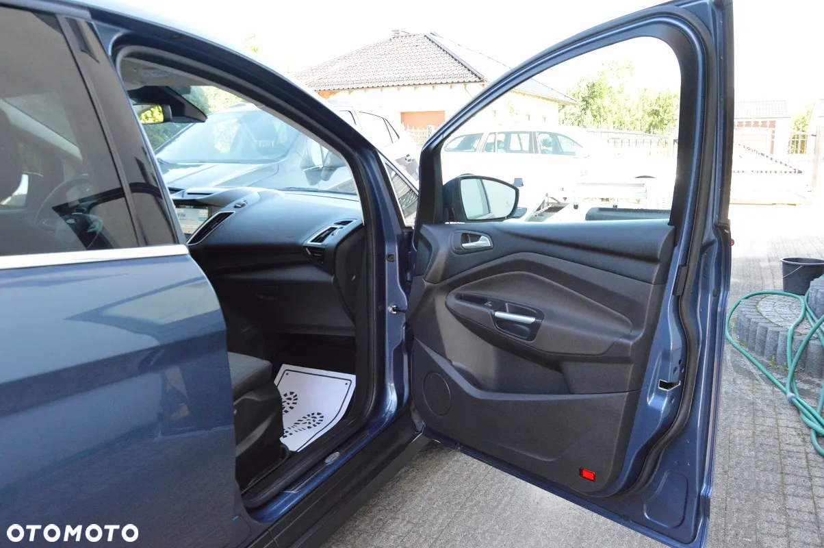 Ford C-MAX 1.5 TDCi Start-Stop-System Titanium - 35