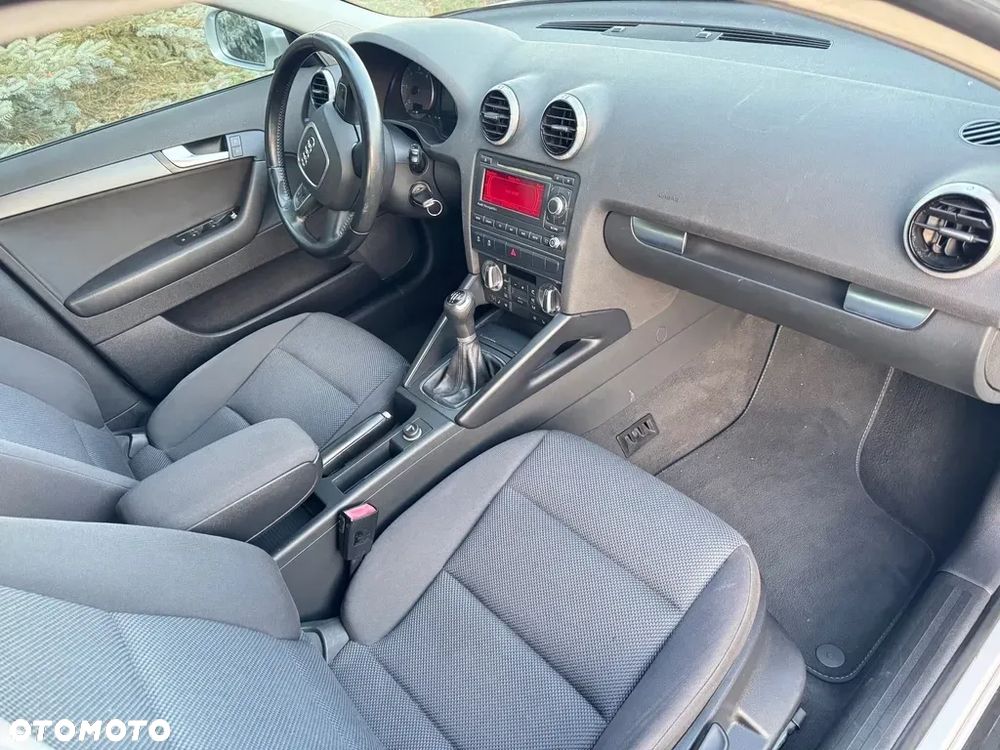 Audi A3 Sportback - 11