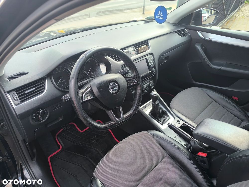Skoda Octavia - 8