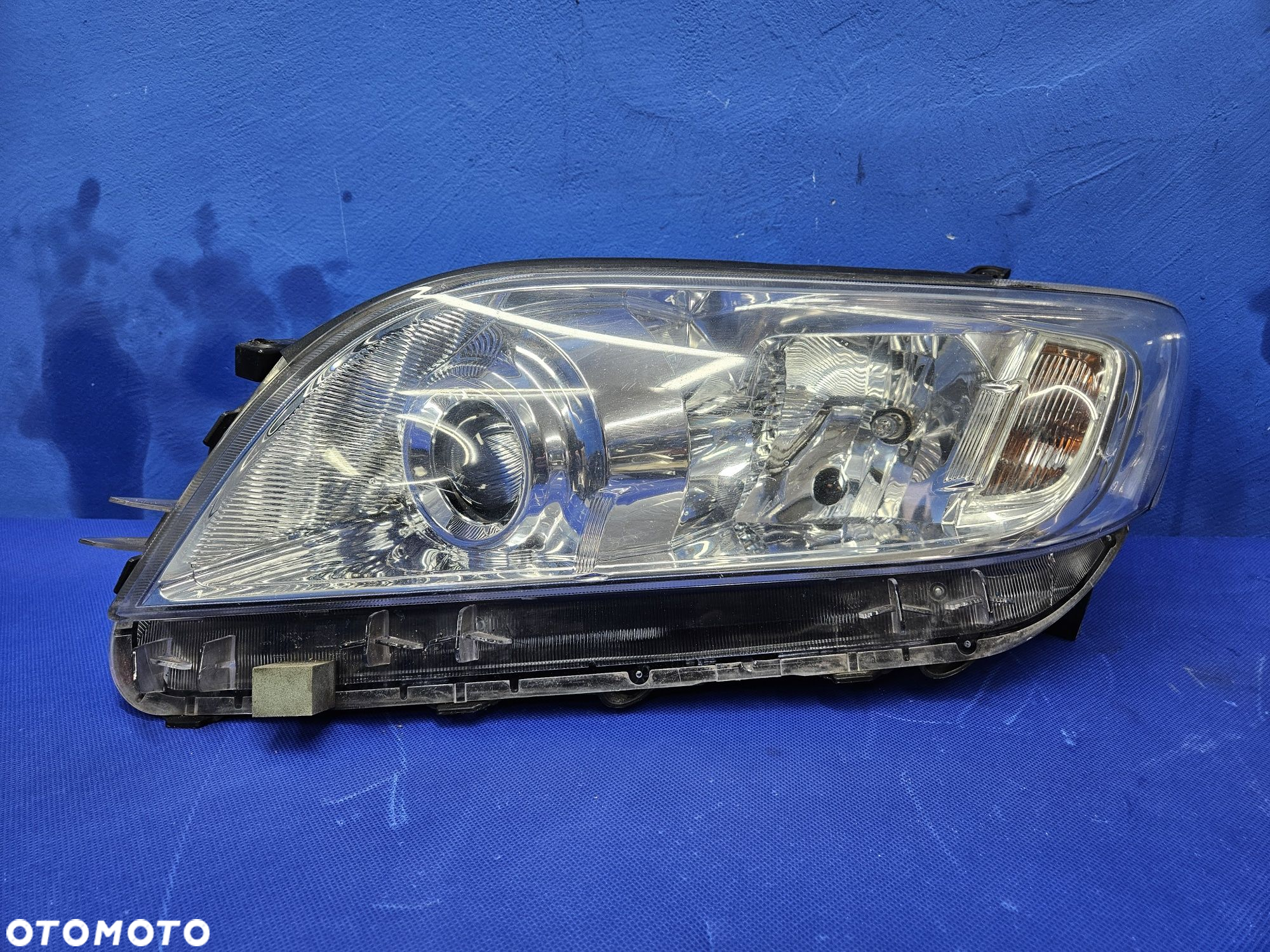 LAMPA przednia lewa TOYOTA RAV 4 06-09 Europa lewy przód przednia oem - 2