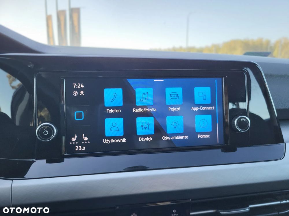 Volkswagen Golf Variant 1.5 eTSI EVO Life DSG - 17