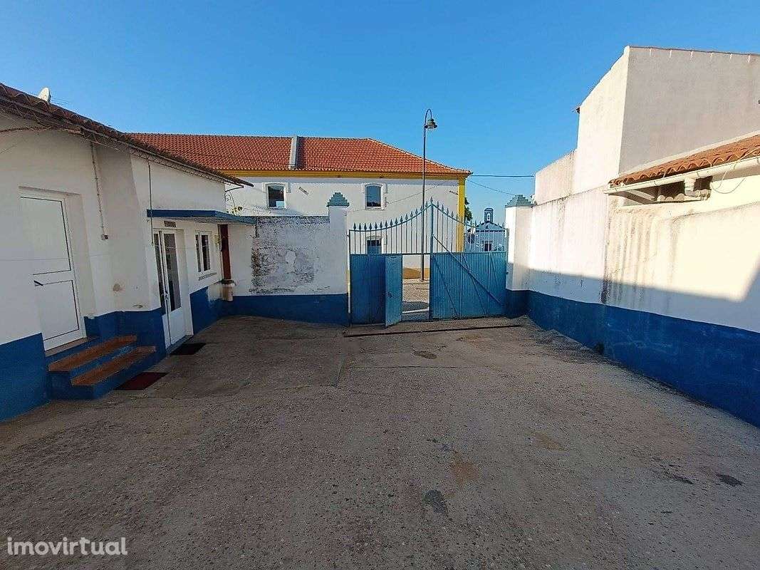 Moradia T1 para venda - Grande imagem: 3/28