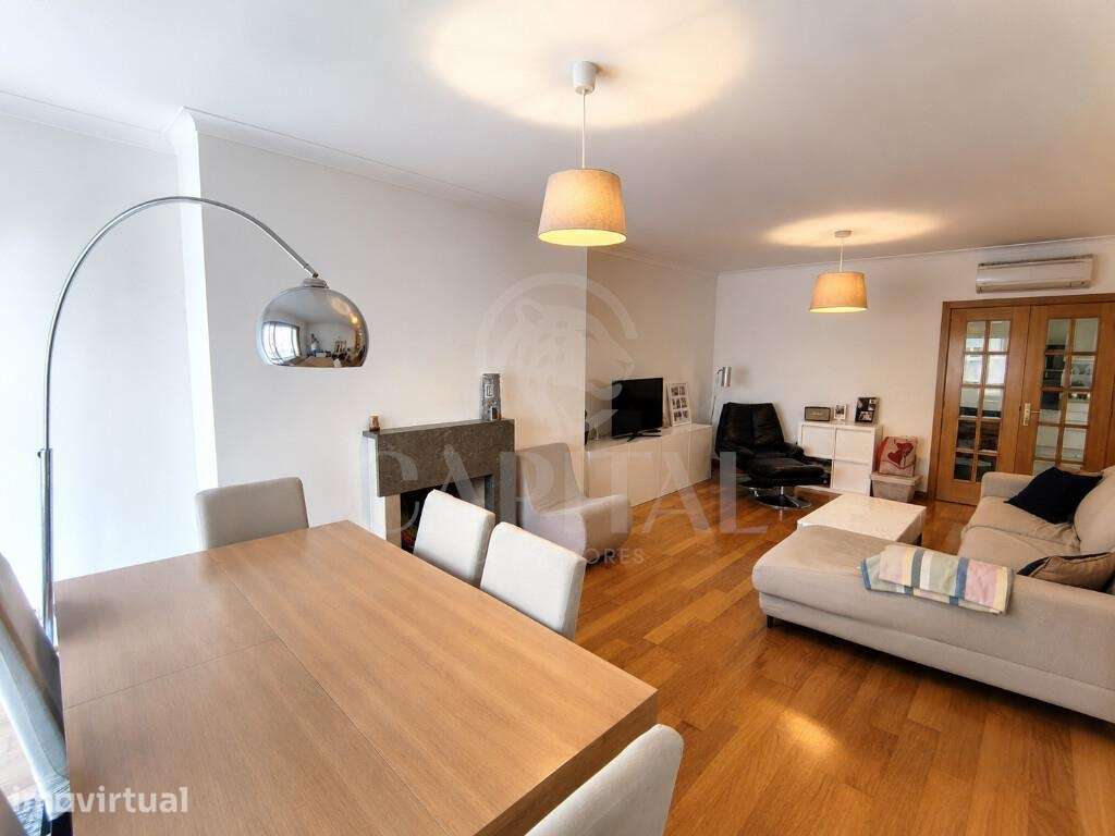 Apartamento T2 com garagem e arrecadação no condomínio Jardim de Arroi - Grande imagem: 2/11