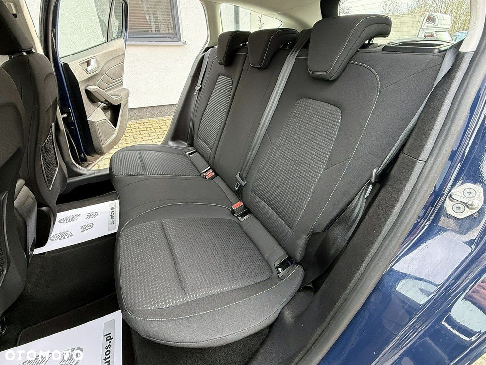 Ford Focus - 21