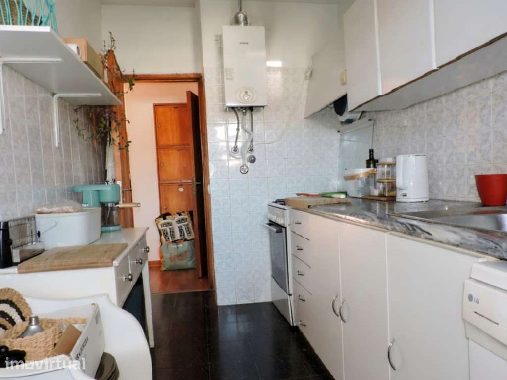 Apartamento T2 Junqueiro - Parede - Arrecadação - Vista MAR - Grande imagem: 5/27