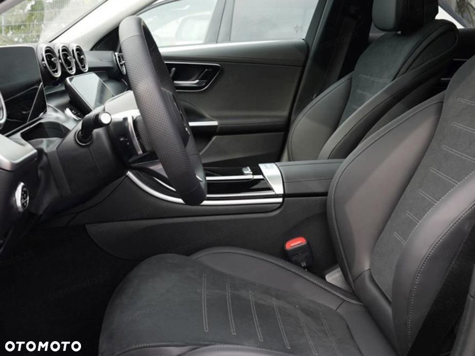 Mercedes-Benz Klasa C 200 mHEV 4-Matic AMG - 6