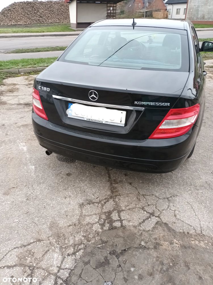 Mercedes-Benz Klasa C 180 Kompressor - 13