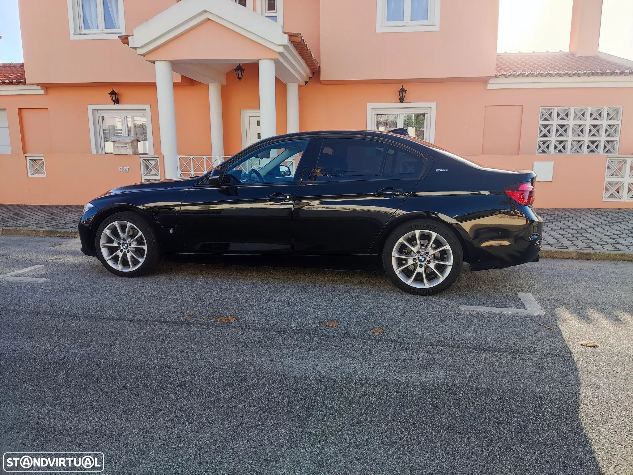 BMW 330 e iPerformance Line Sport Shadow - 1