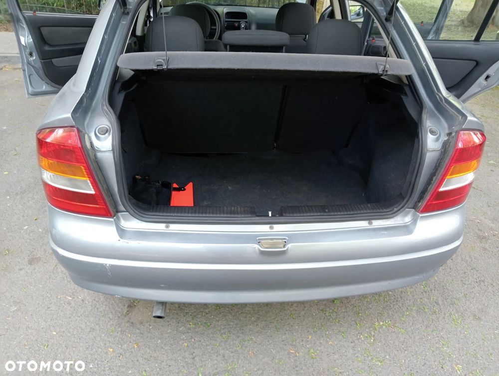 Opel Astra 1.6 Start - 4