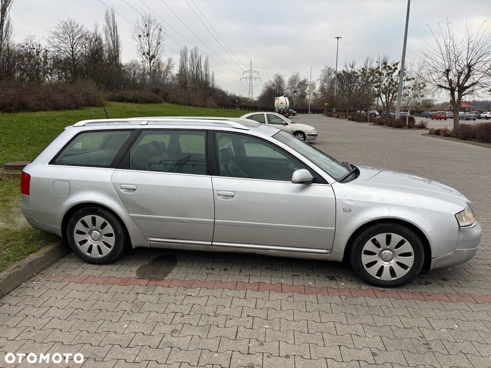 Audi A6 Avant - 4