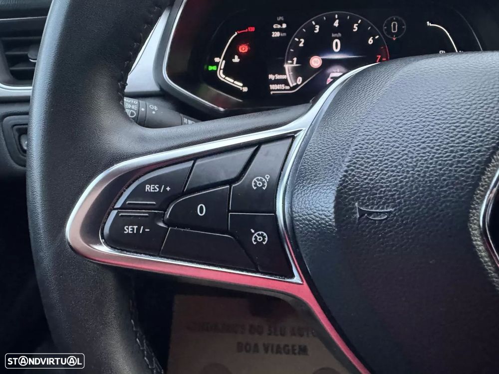 Renault Captur 1.0 TCe Techno Bi-Fuel - 34