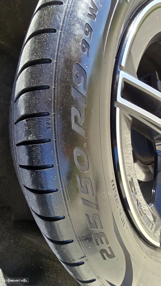 Mercedes-Benz GLB 200 d AMG Line - 17