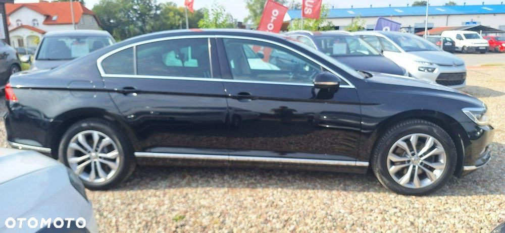 Volkswagen Passat - 5