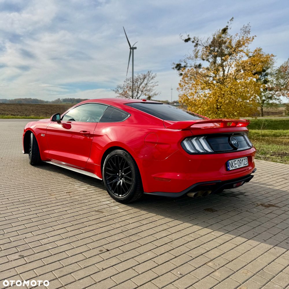Ford Mustang 5.0 V8 GT - 4