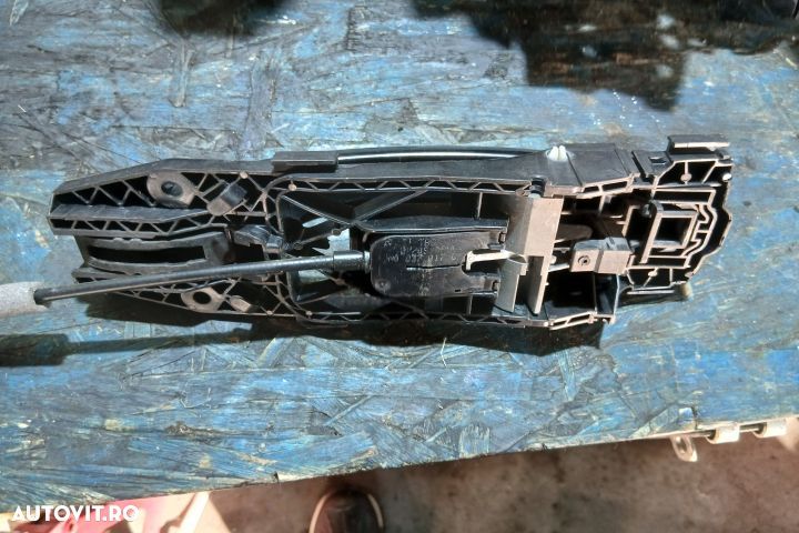 Maner deschidere din exterior usa fata stanga 5N0839885G 5N0839885G V - 2