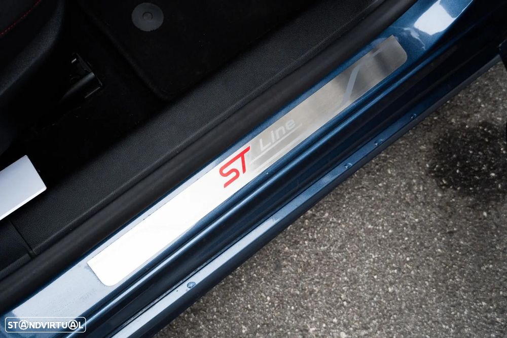 Ford Focus SW — fotografia 39