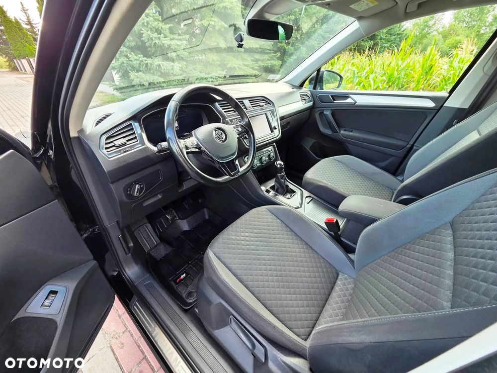 Volkswagen Tiguan 2.0 TDI BMT SCR Comfortline - 11