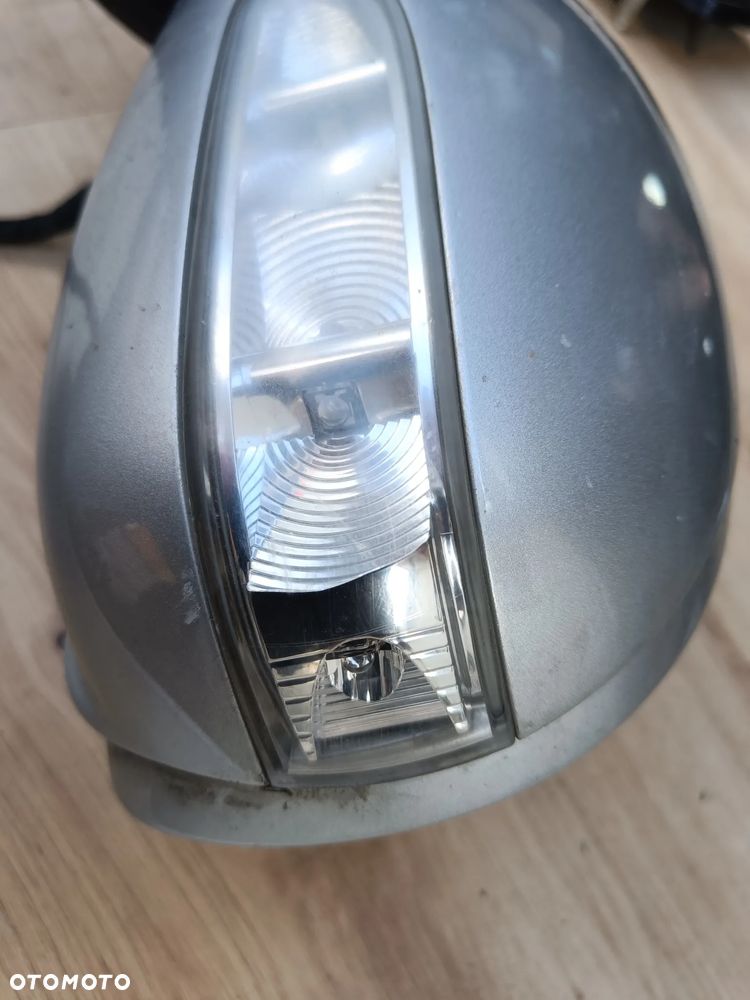 MERCEDES ML W164 LUSTERKO LEWE 775 ELE SKŁADANE 16 pinów EU - 5