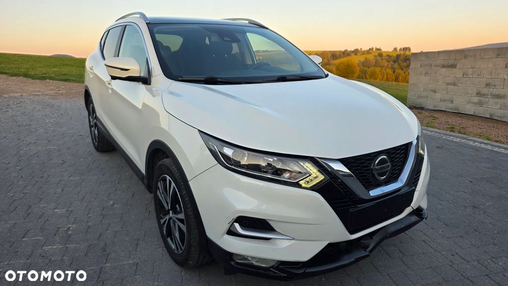 Nissan Qashqai 1.3 DIG-T Tekna EU6d - 1