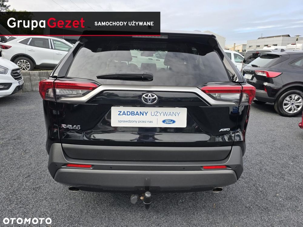 Toyota RAV4 - 5