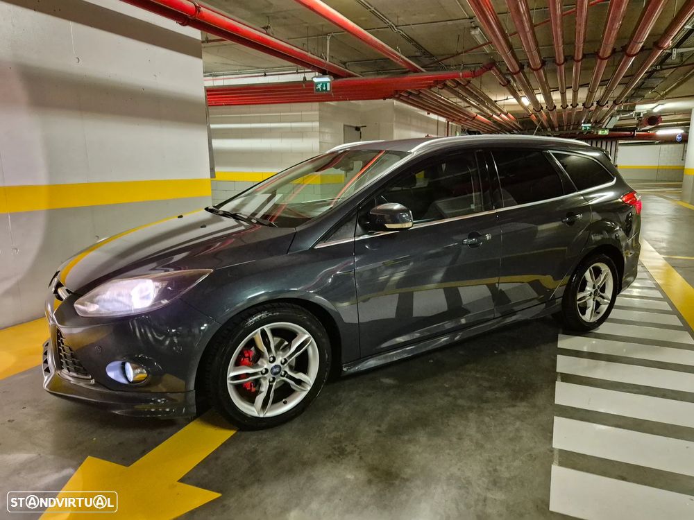Ford Focus SW 1.6 TDCi Titanium Best - 1