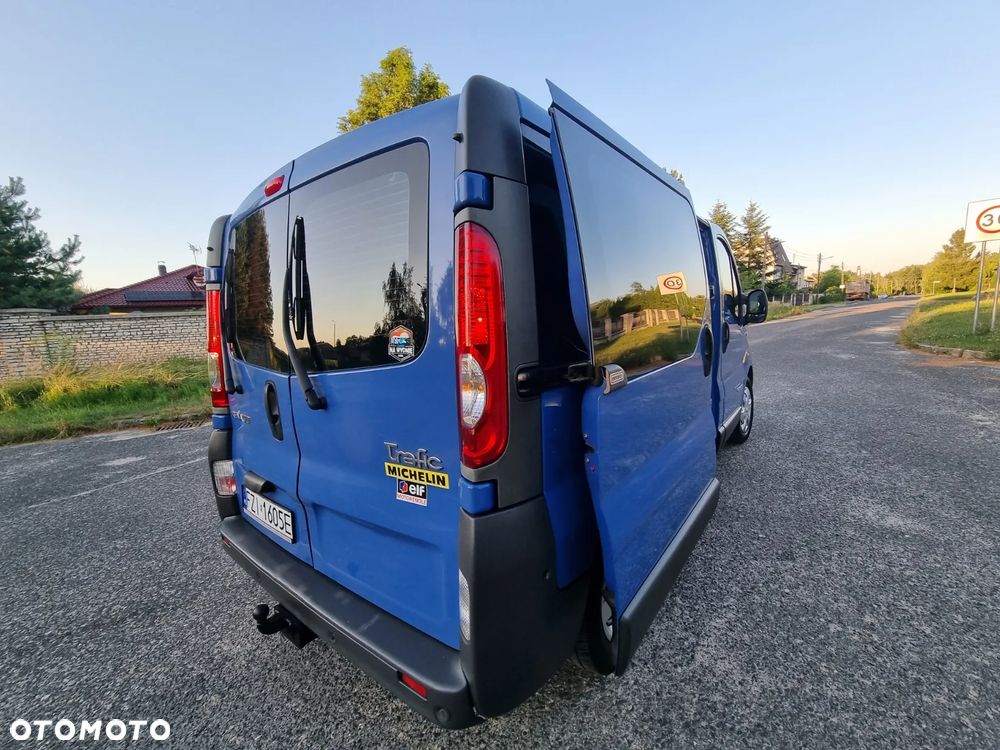 Renault Trafic L1H1 Passenger Lux - 22