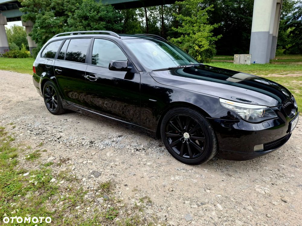 BMW Seria 5 520d Edition Sport - 11