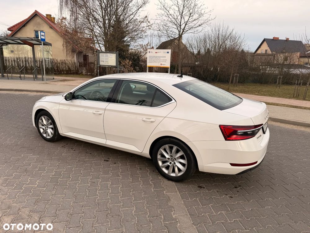 Skoda Superb 1.5 TSI Ambition DSG - 3