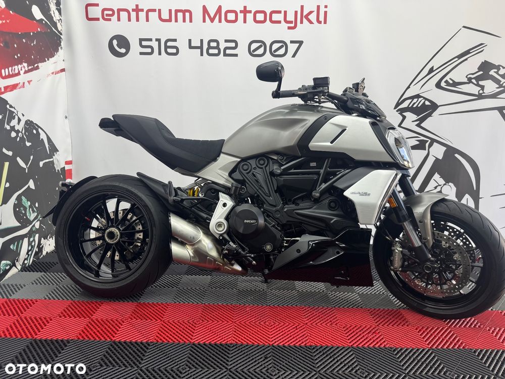Ducati Diavel - 1