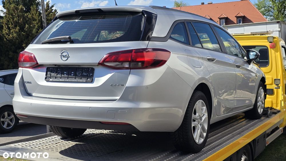 Opel Astra - 14